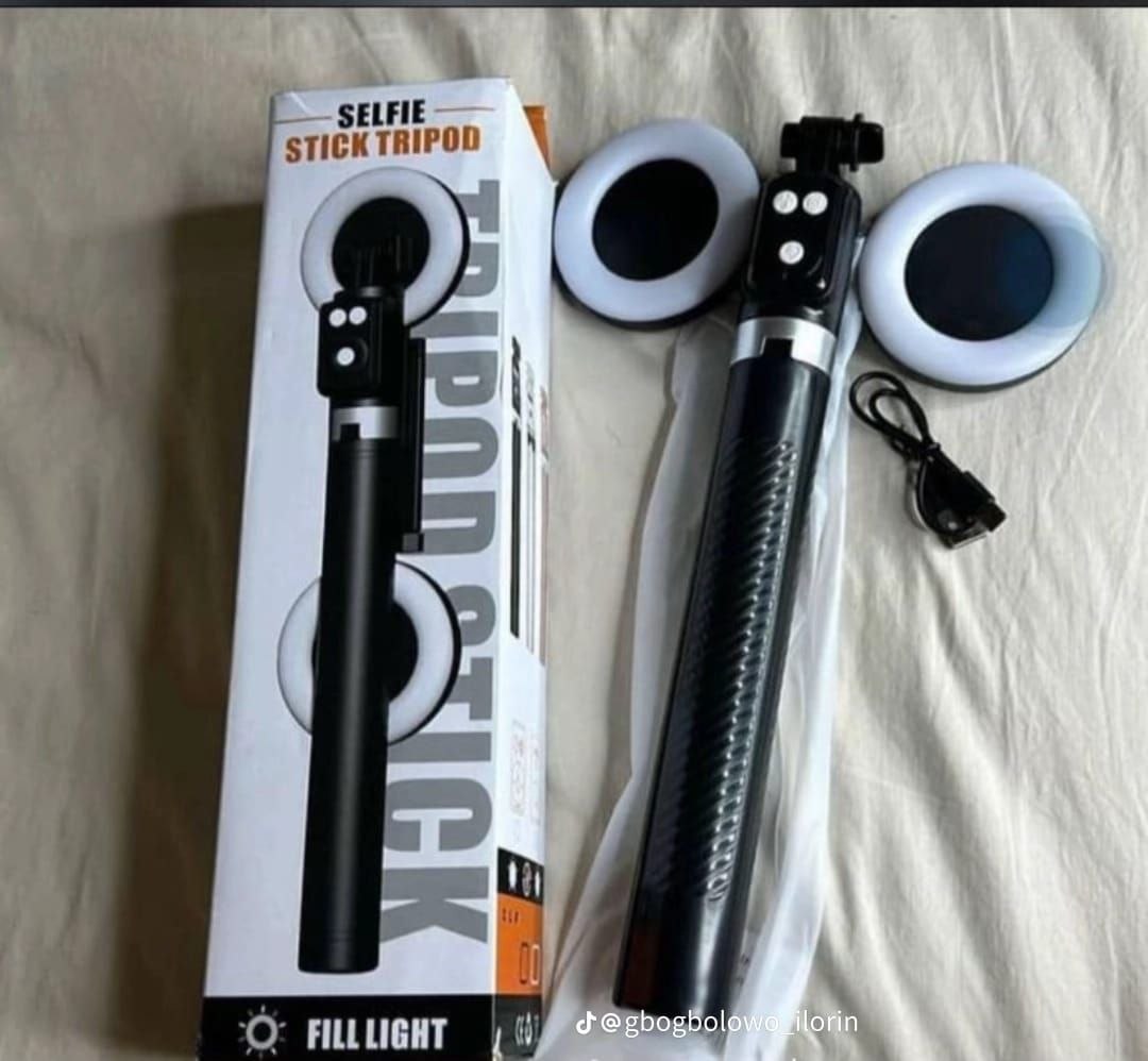 Multifunctional Selfie Stick and Tripod